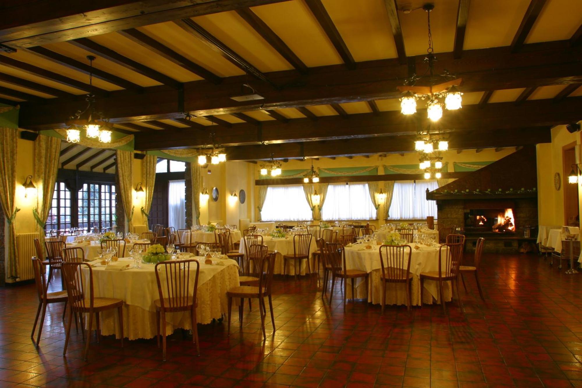 Hotel Milano Alpen Resort Meeting&Spa Castione della Presolana Buitenkant foto